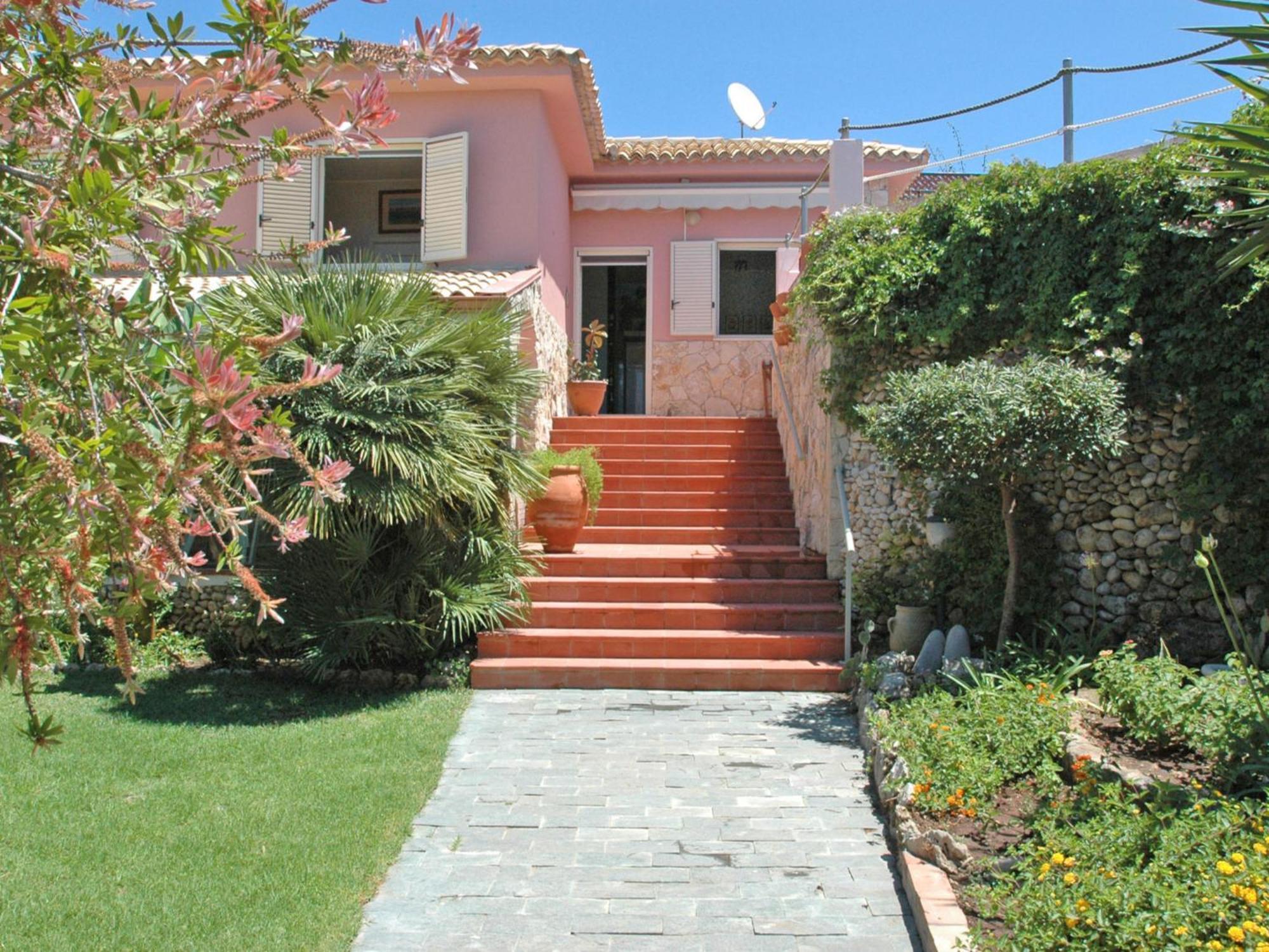 Eleonora By Interhome Pousada Syracuse